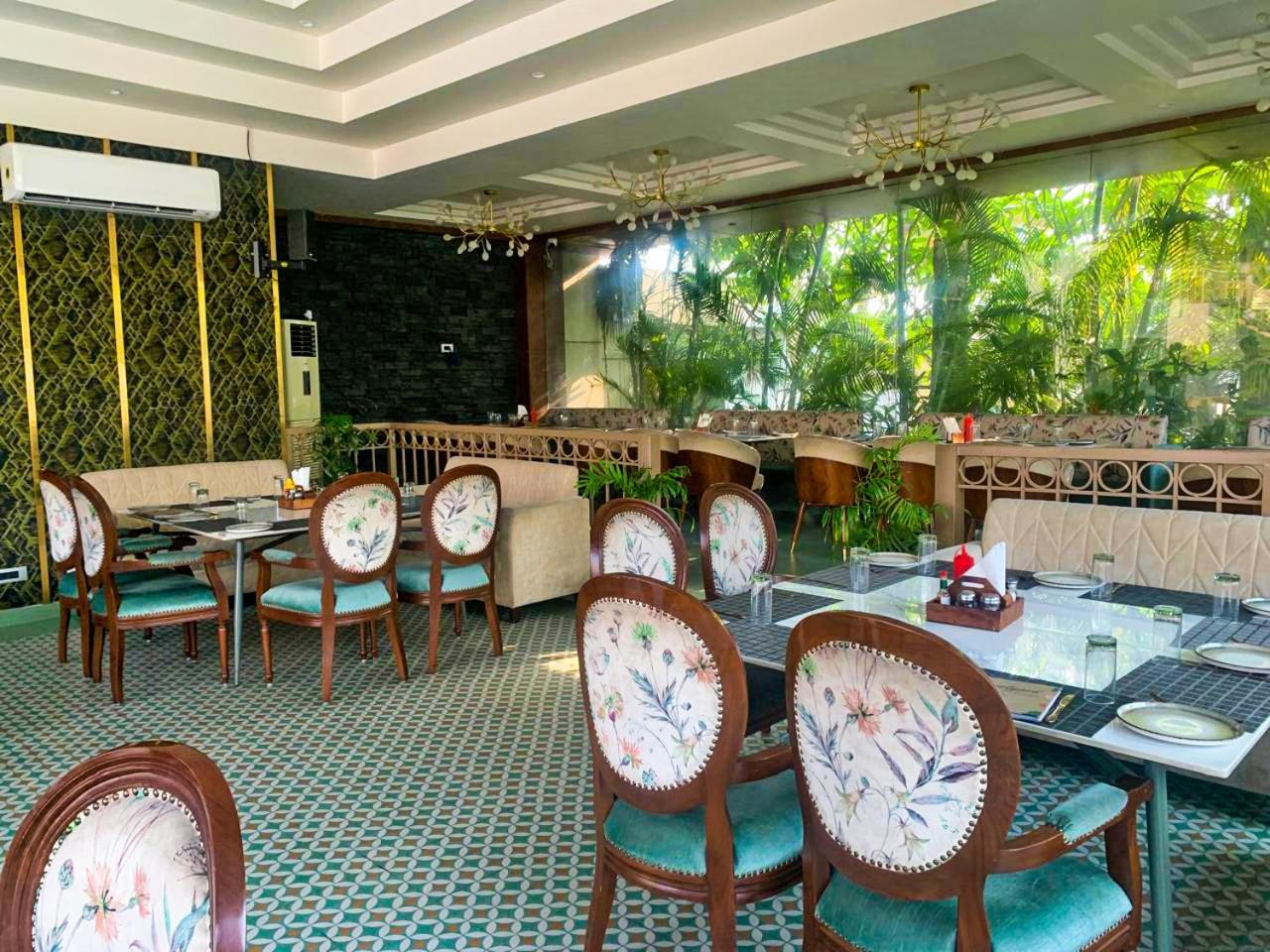 Pink Villa Boutique Hotel Meerut Extérieur photo