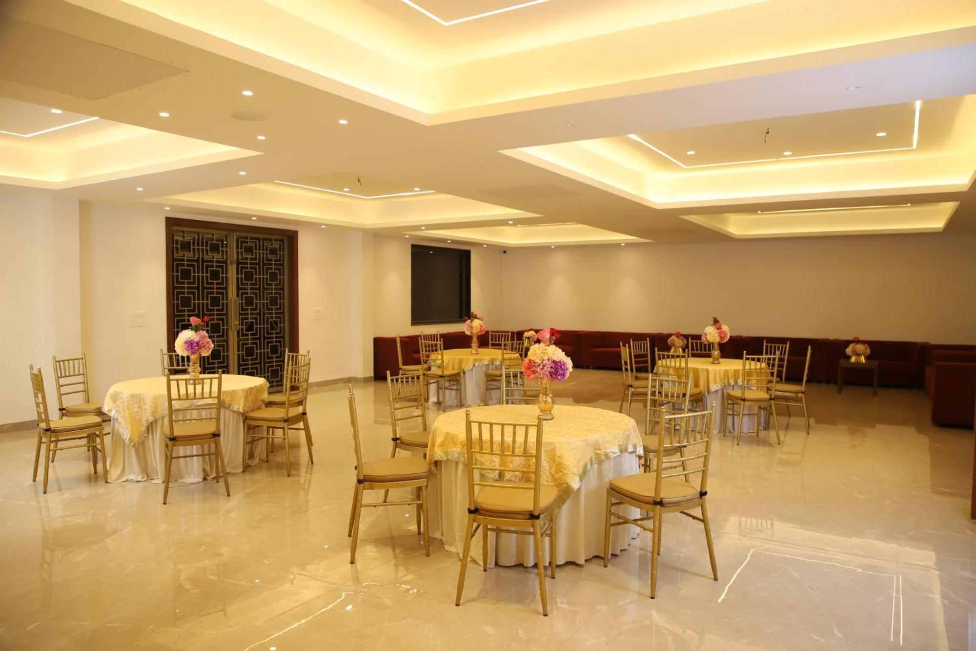 Pink Villa Boutique Hotel Meerut Extérieur photo
