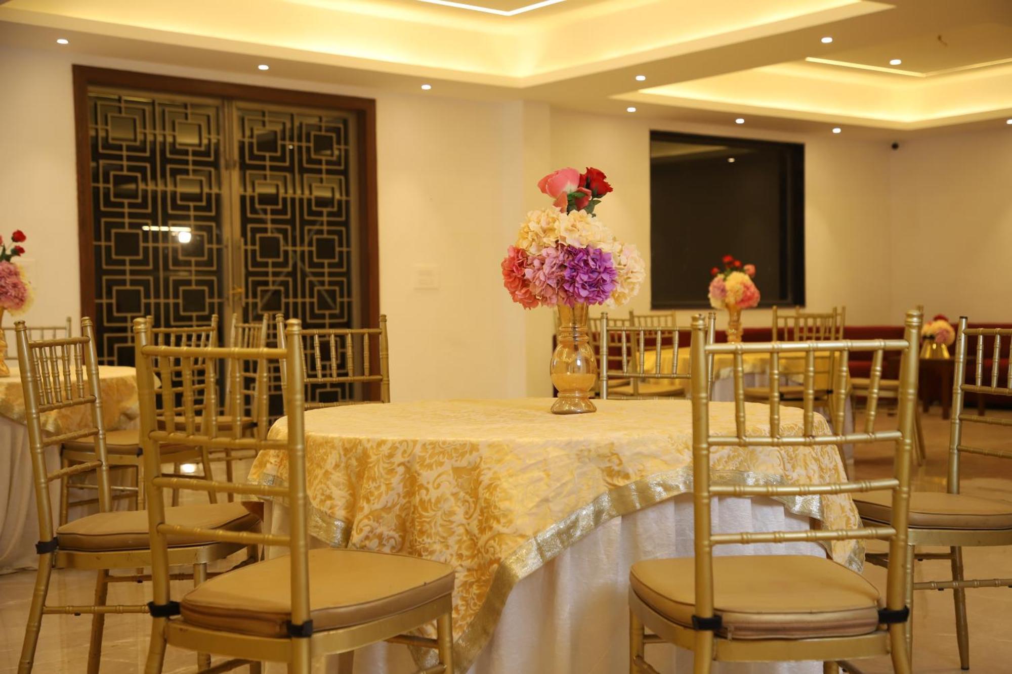 Pink Villa Boutique Hotel Meerut Extérieur photo